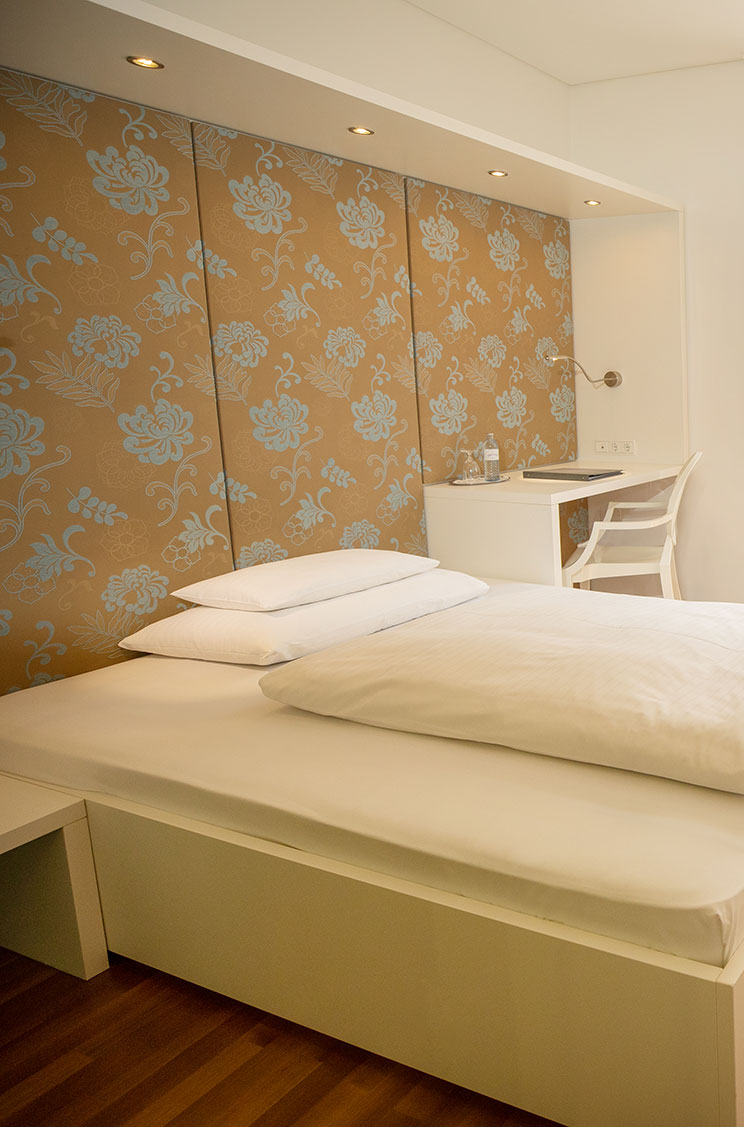 Basic Room Hotel Gollner Graz