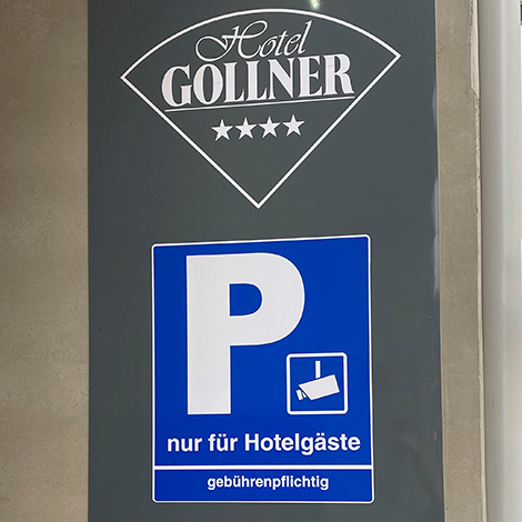 Hotelparkplatz im Hotel Gollner